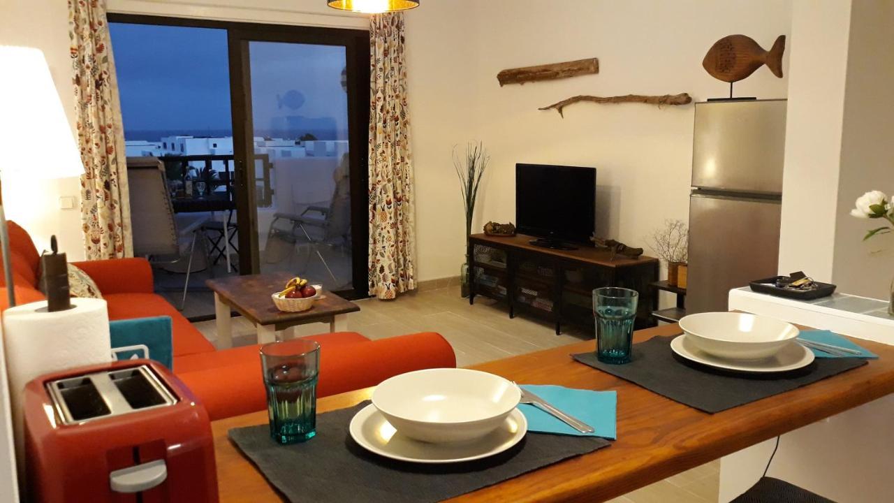 Aqua Apt Sunrise & Sea Views 科斯塔特吉塞 外观 照片